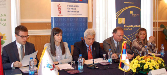 Tanácskozas bejelentő